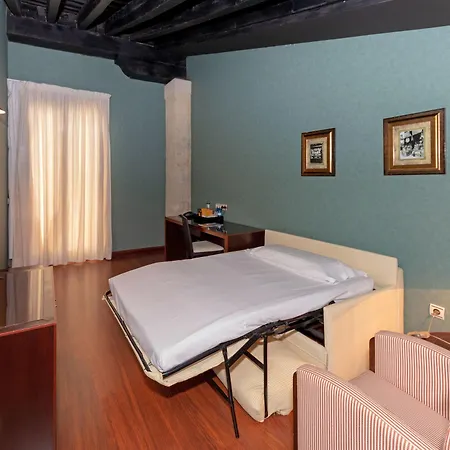 Soho Boutique Jerez Херес-де-ла-Фронтера