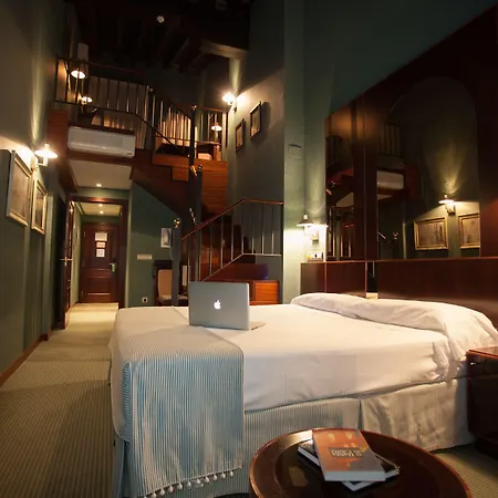 Soho Boutique Jerez Hotel 4*